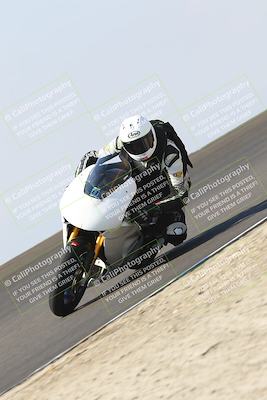 media/Sep-20-2025-TrackDaz (Sat) [[27f0cde673]]/B Group/1120am (Turn 2)/